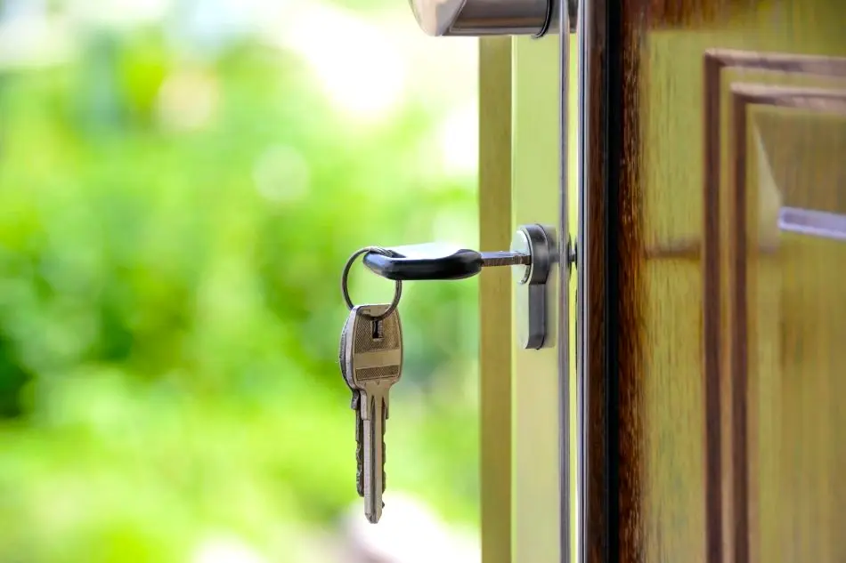 Finnish Real Estate Market Struggles as Sales Plummet 14%